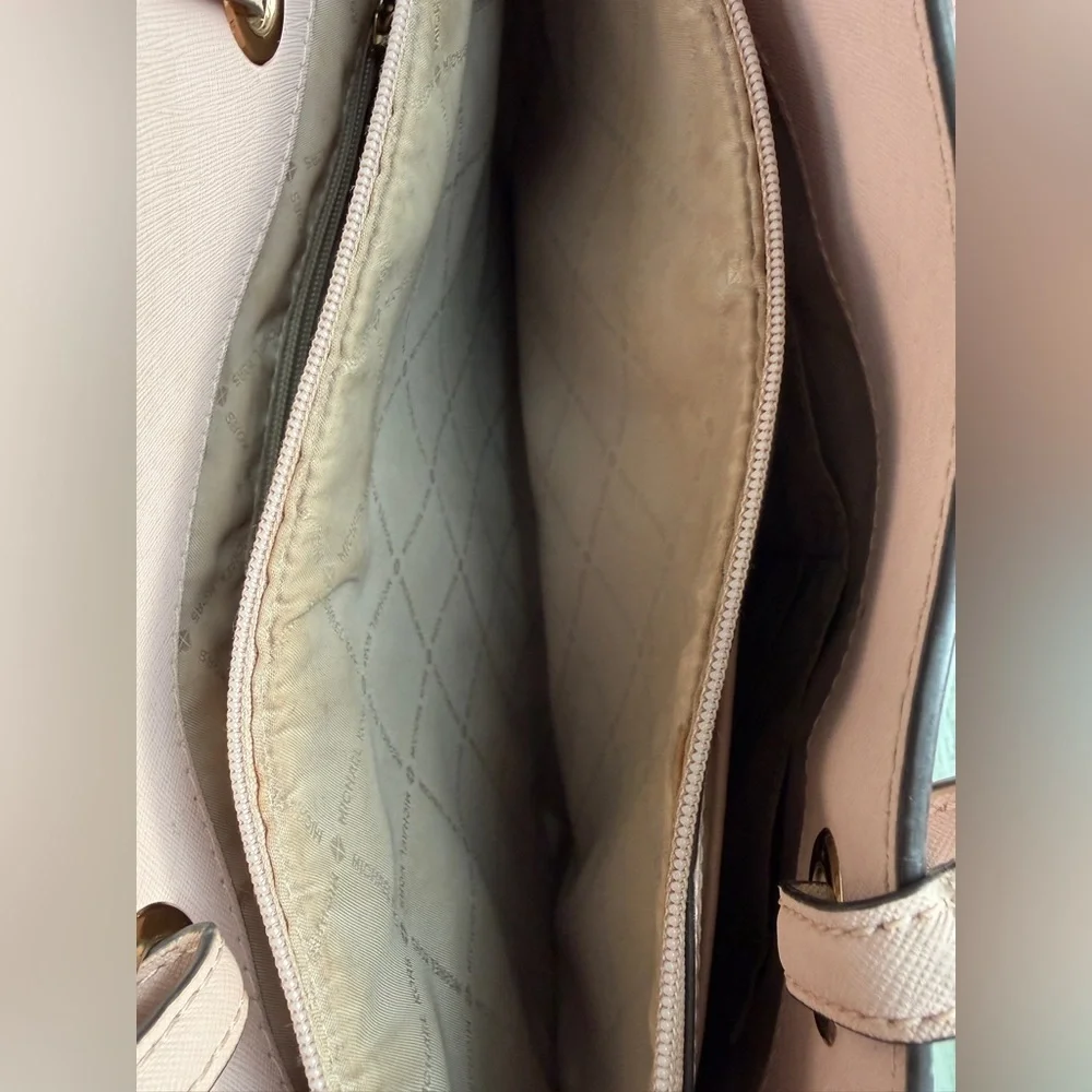 Michael Kors Walsh Pink Leather Tote Multifunction Laptop Bag